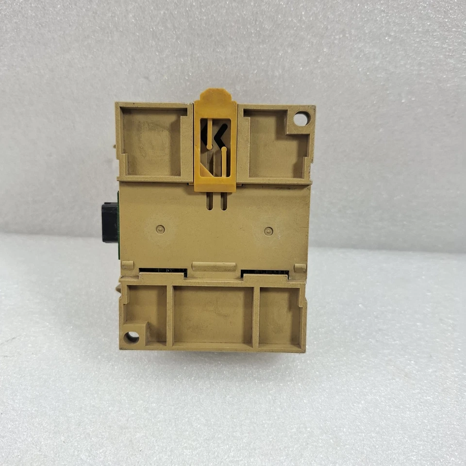 OMRON ZEN-8EAR IN/OUT UNIT ZEN8EAR